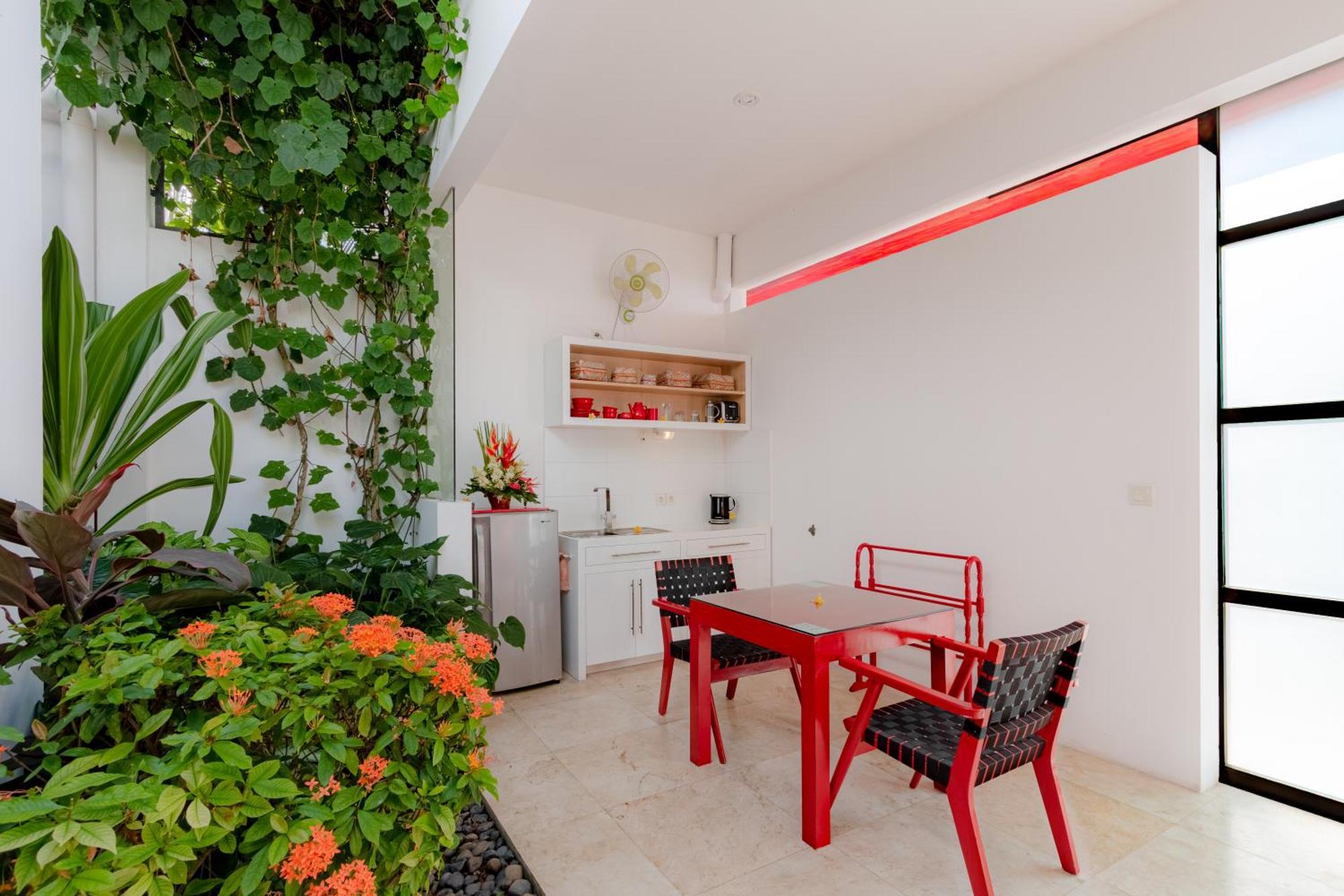 Bali Ginger Suites & Villa Семиняк Екстериор снимка